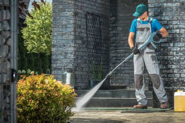 Best Driveway Pressure Washing  in Uniontown, AL